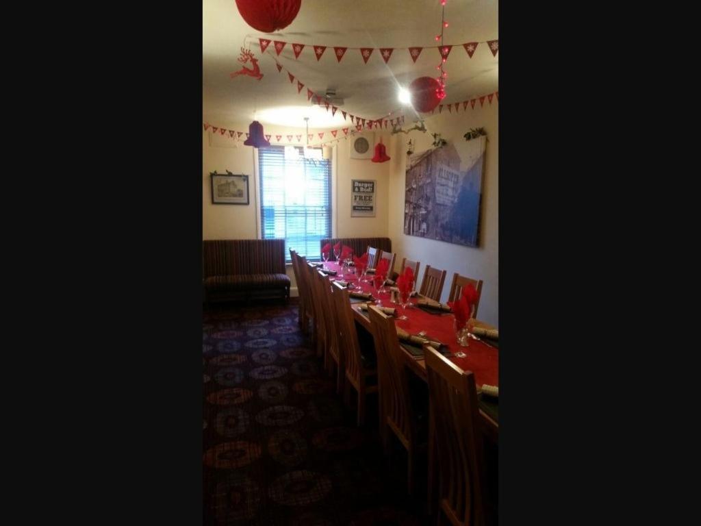Bed and Breakfast The Old Bell Shrewsbury Esterno foto