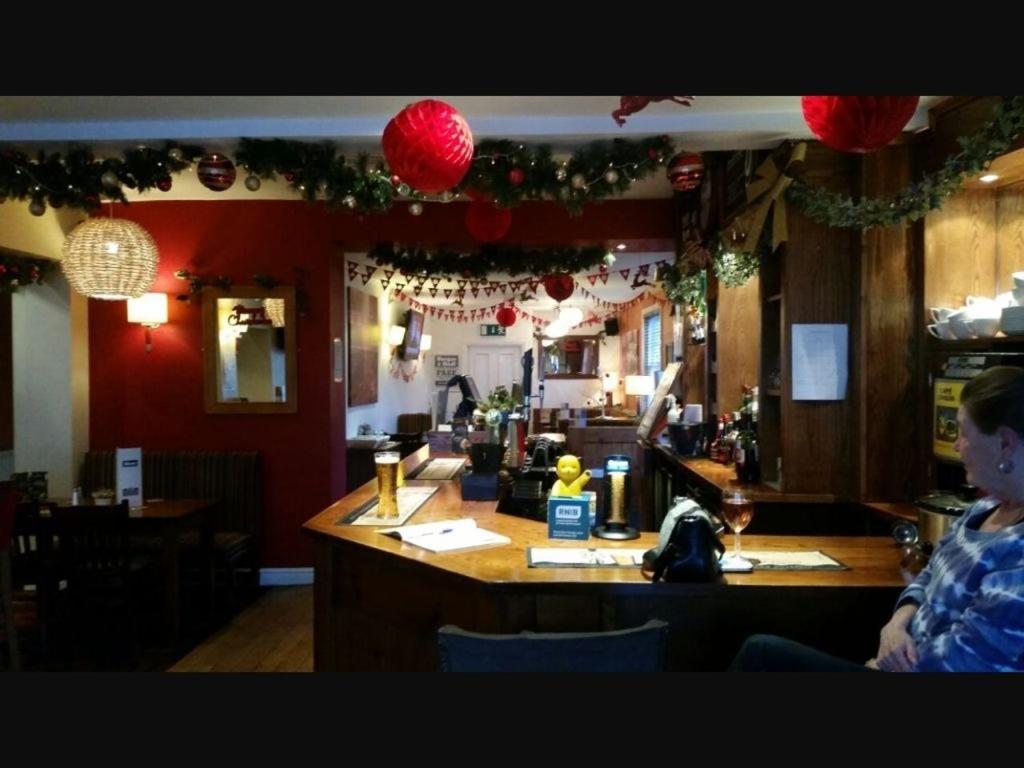 Bed and Breakfast The Old Bell Shrewsbury Esterno foto